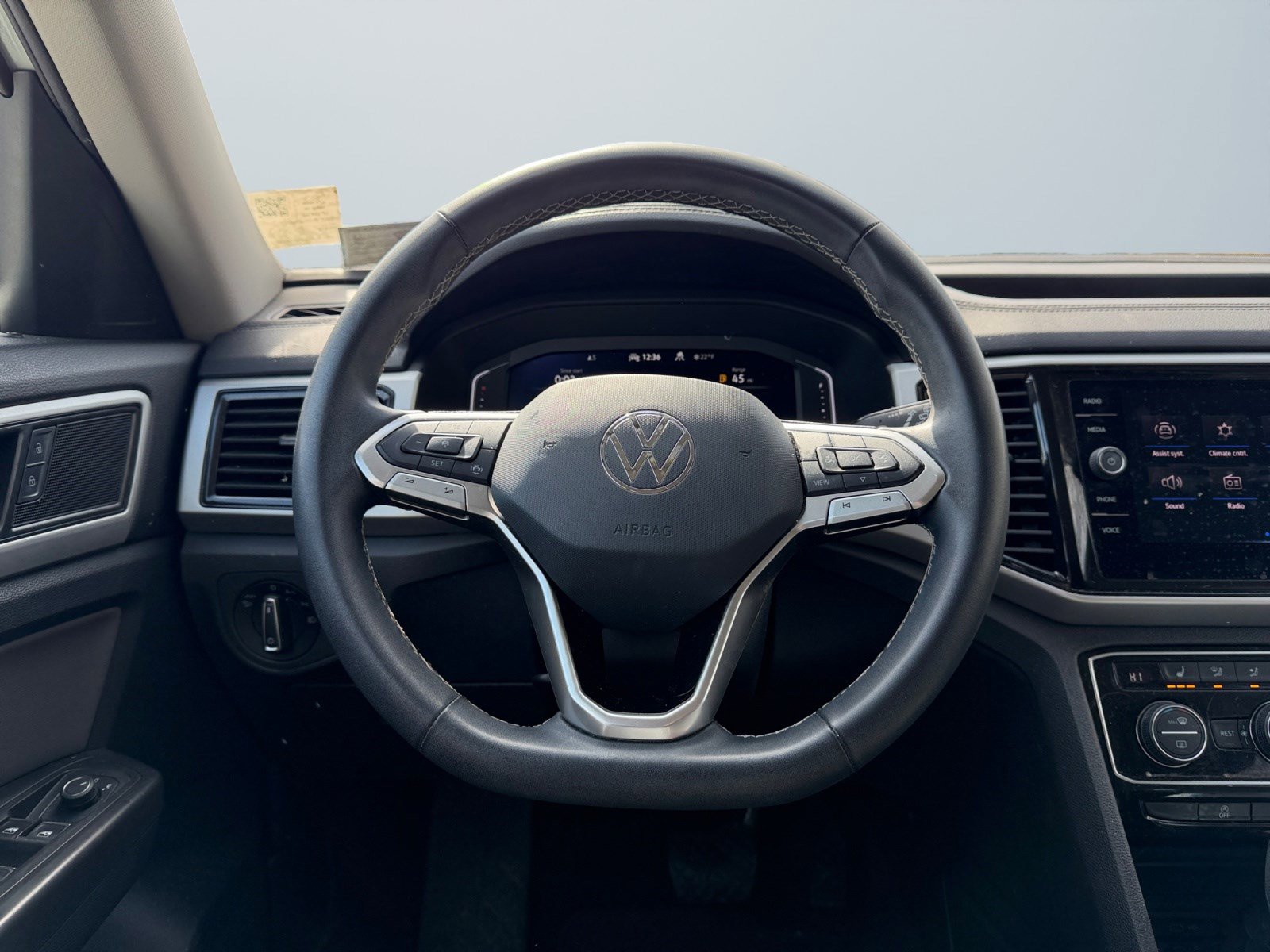 Used 2022 Volkswagen Atlas SE image 14