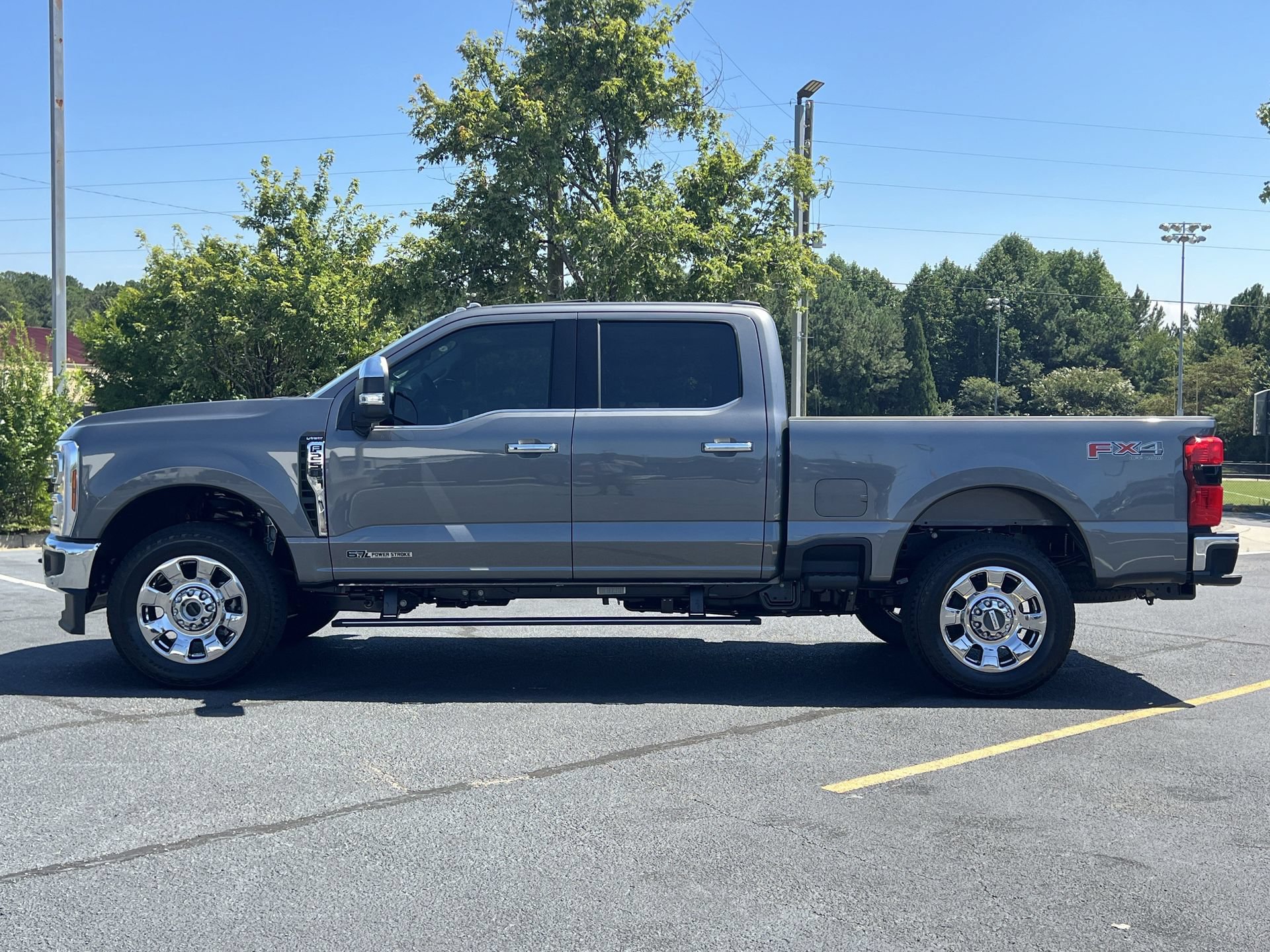 Used 2026 Ford F250 Lariat w/ Lariat Ultimate Package AWD/4WD image 27