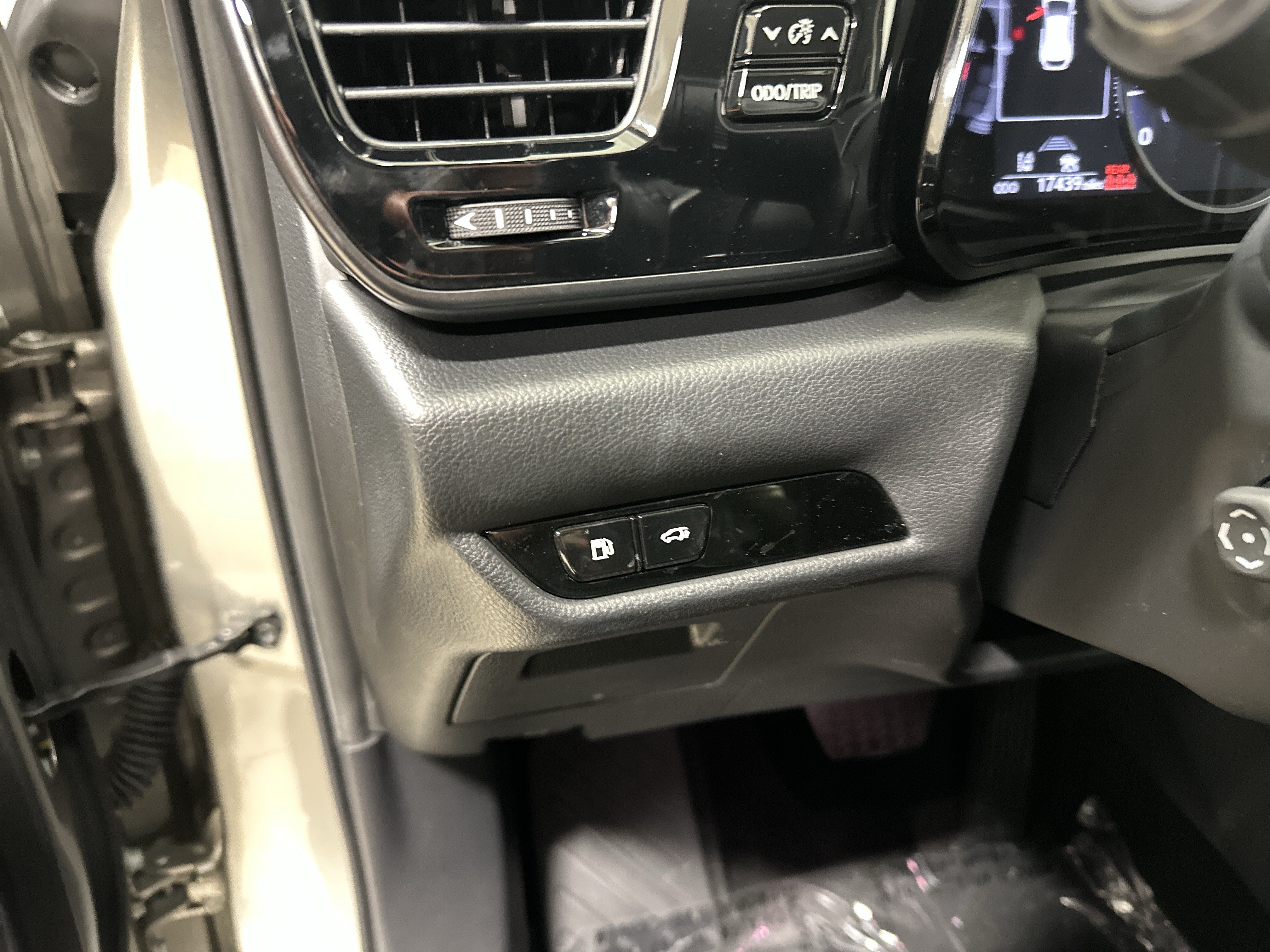Certified 2024 Lexus NX 350 AWD w/ Cold Area Package image 37