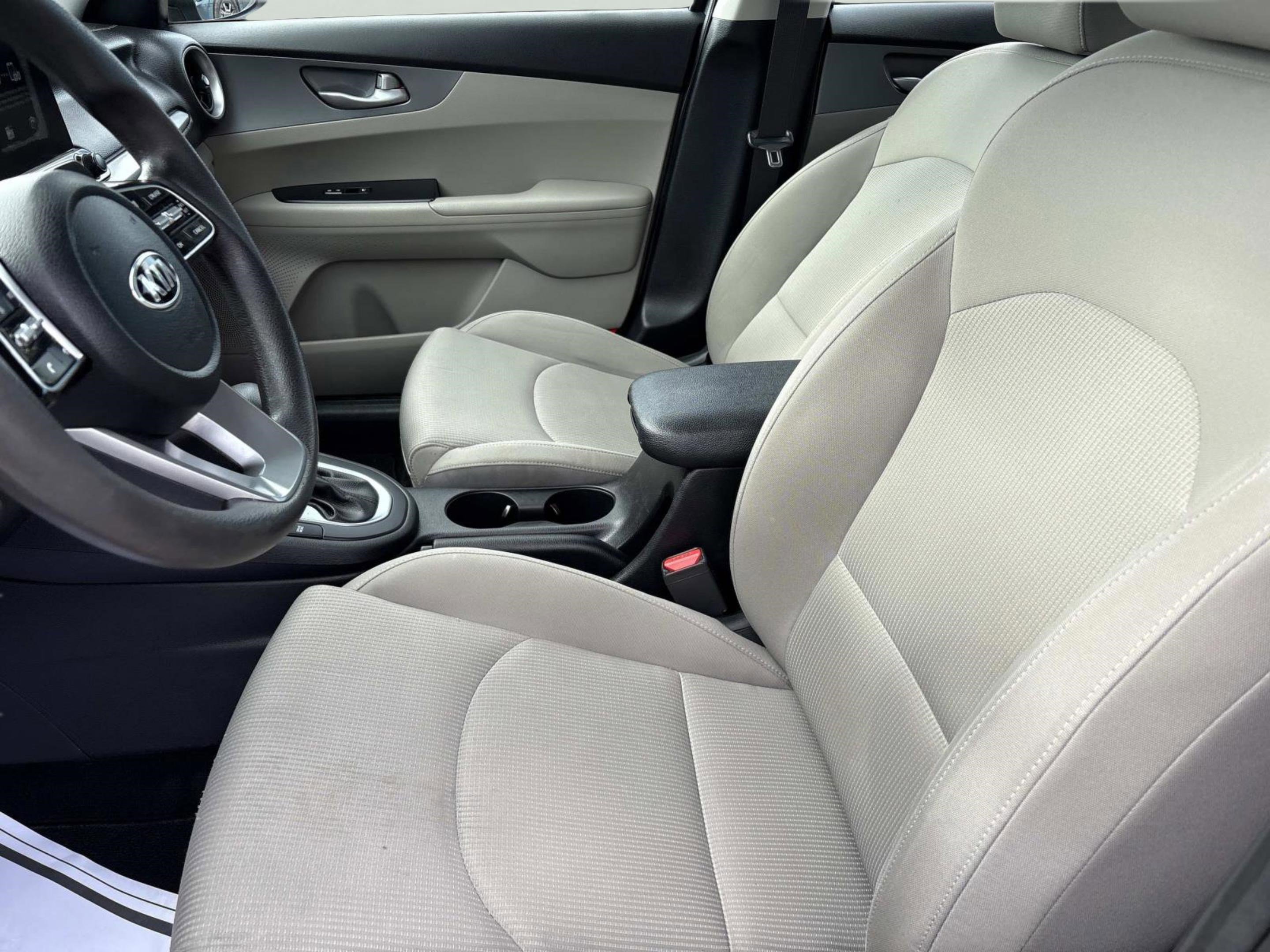 Used 2019 Kia Forte LXS image 24