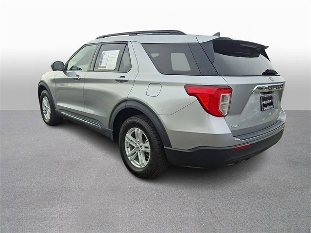 Used 2022 Ford Explorer XLT image 6