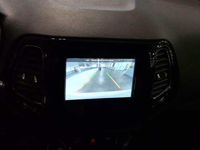 Used 2020 Jeep Compass Altitude image 19