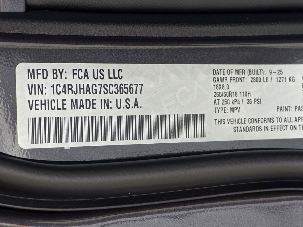 New 2025 Jeep Grand Cherokee Altitude image 43