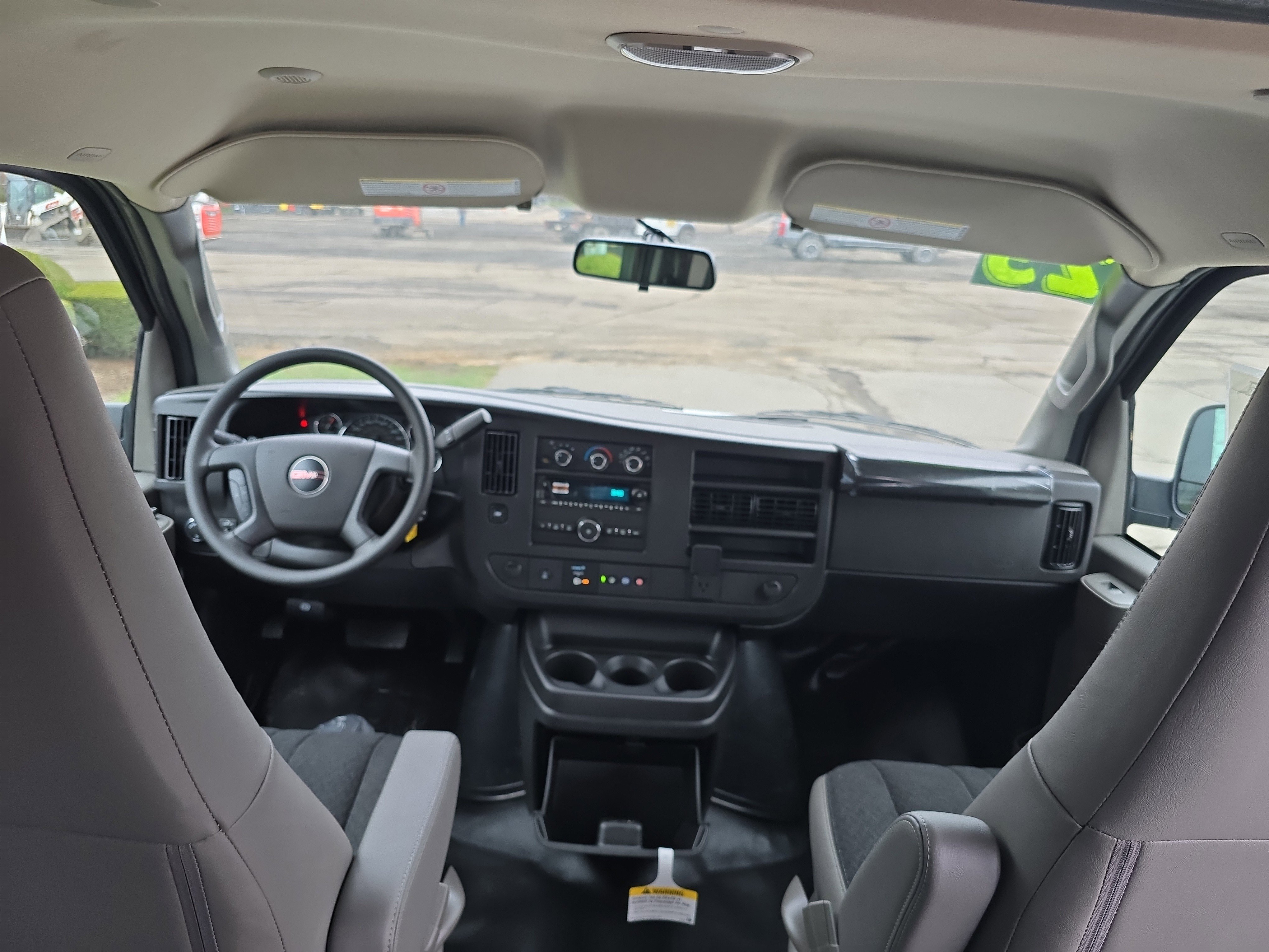 New 2025 GMC Savana 3500 Extended w/ Driver Convenience Package image 17