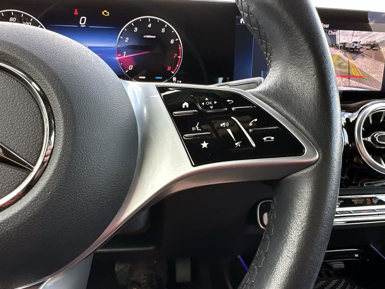 Used 2024 Mercedes-Benz GLA 250 image 32