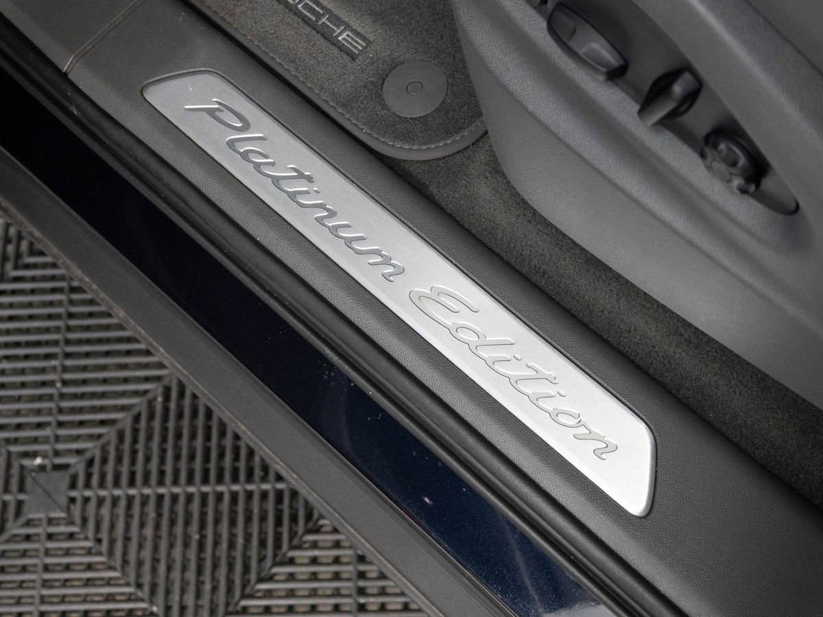 Certified 2023 Porsche Cayenne Coupe image 22