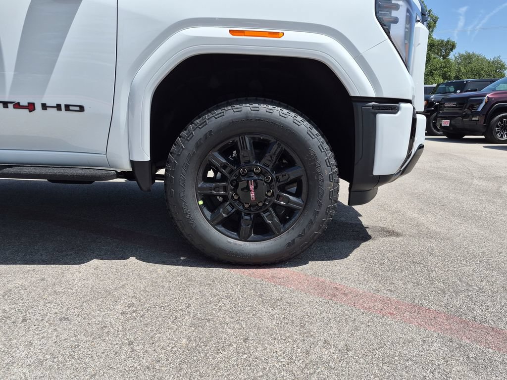 New 2026 GMC Sierra 2500 AT4 w/ AT4 Premium Plus Package AWD/4WD image 16