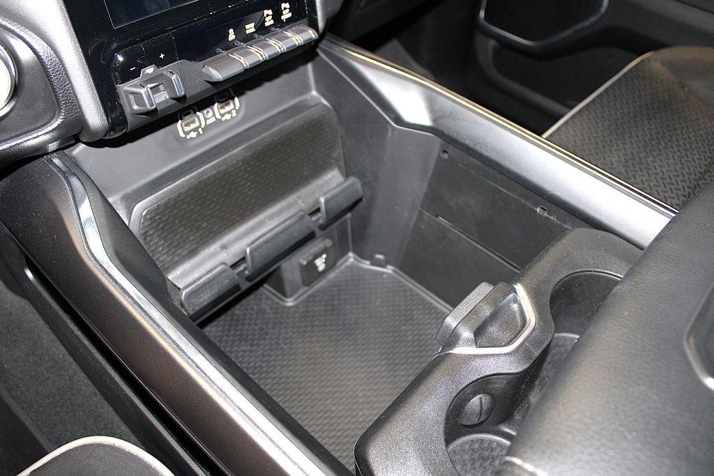 Used 2023 RAM 1500 Laramie AWD/4WD image 24