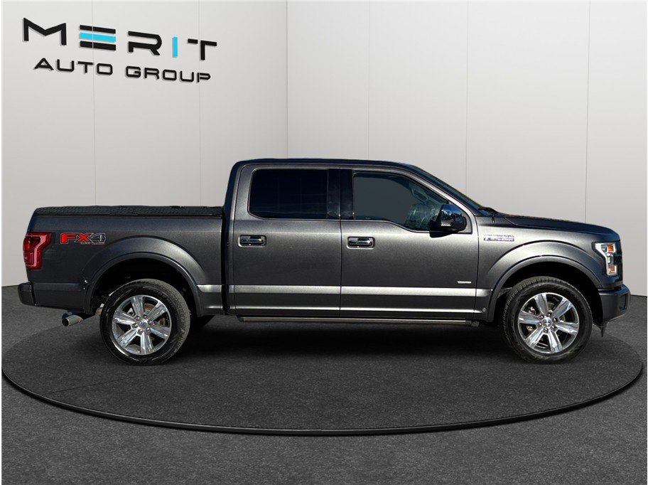 Used 2017 Ford F150 Platinum w/ Equipment Group 701A Luxury image 10