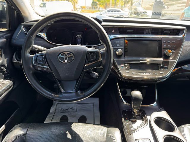 Used 2014 Toyota Avalon Limited FWD image 24