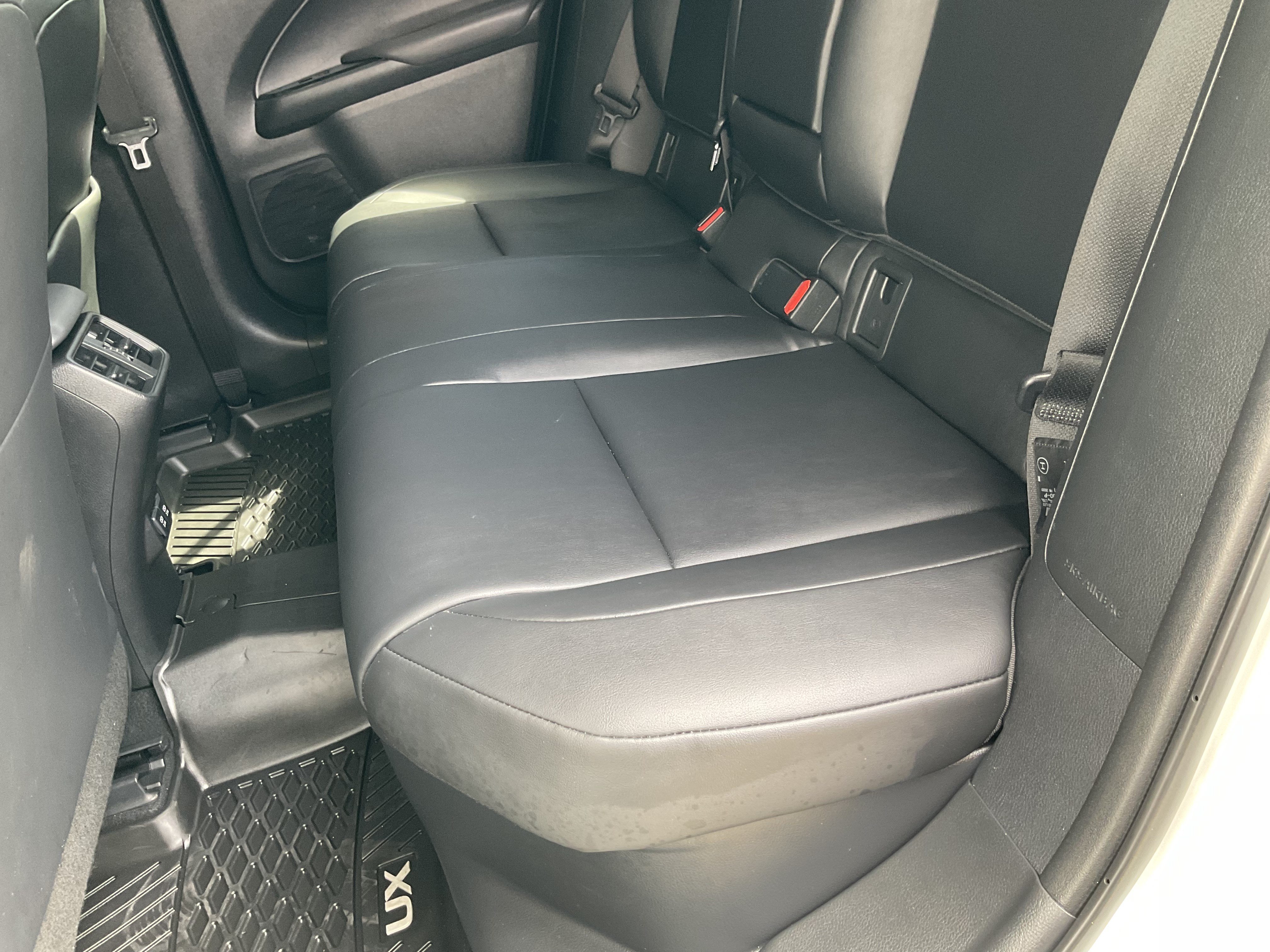 Used 2021 Lexus UX 250h w/ Premium Package AWD/4WD image 36