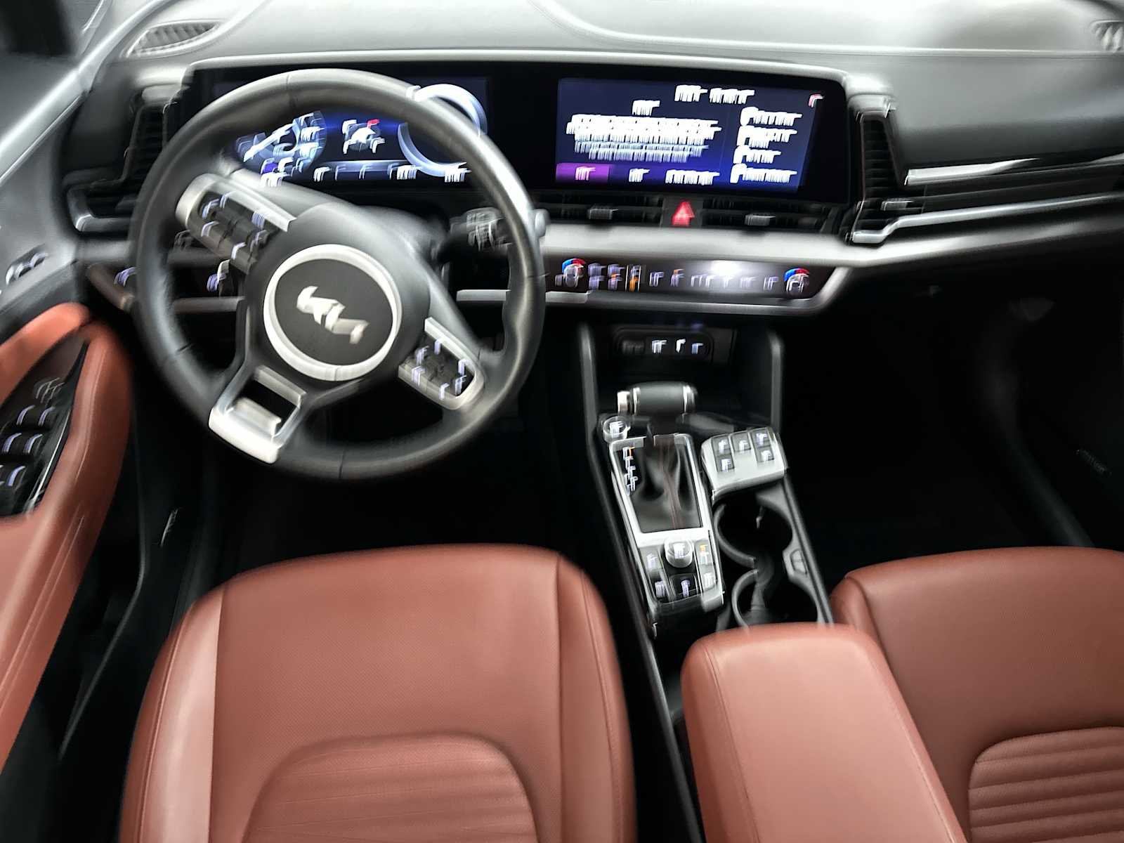 Used 2025 Kia Sportage SX image 13