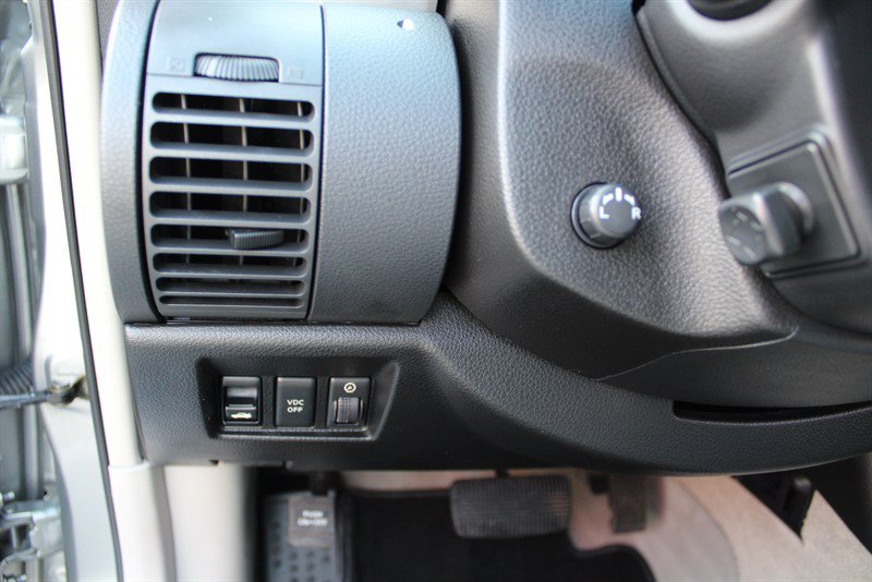 Used 2006 INFINITI G35 Sedan w/ (P03) Premium Pkg C RWD image 17