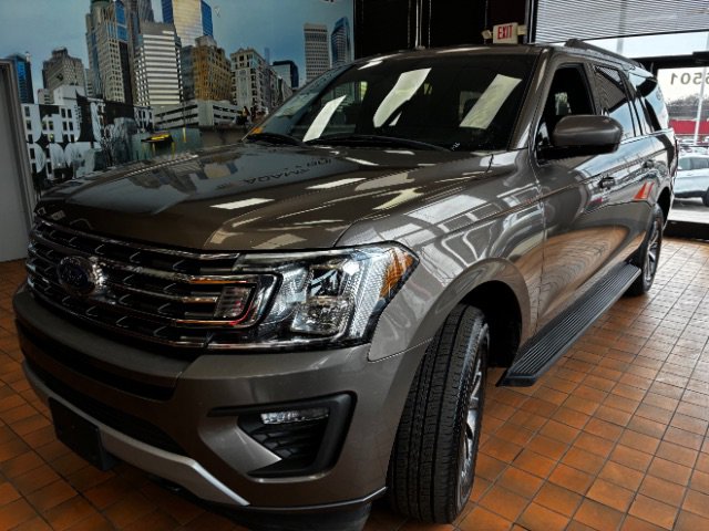 Used 2019 Ford Expedition Max XLT image 8