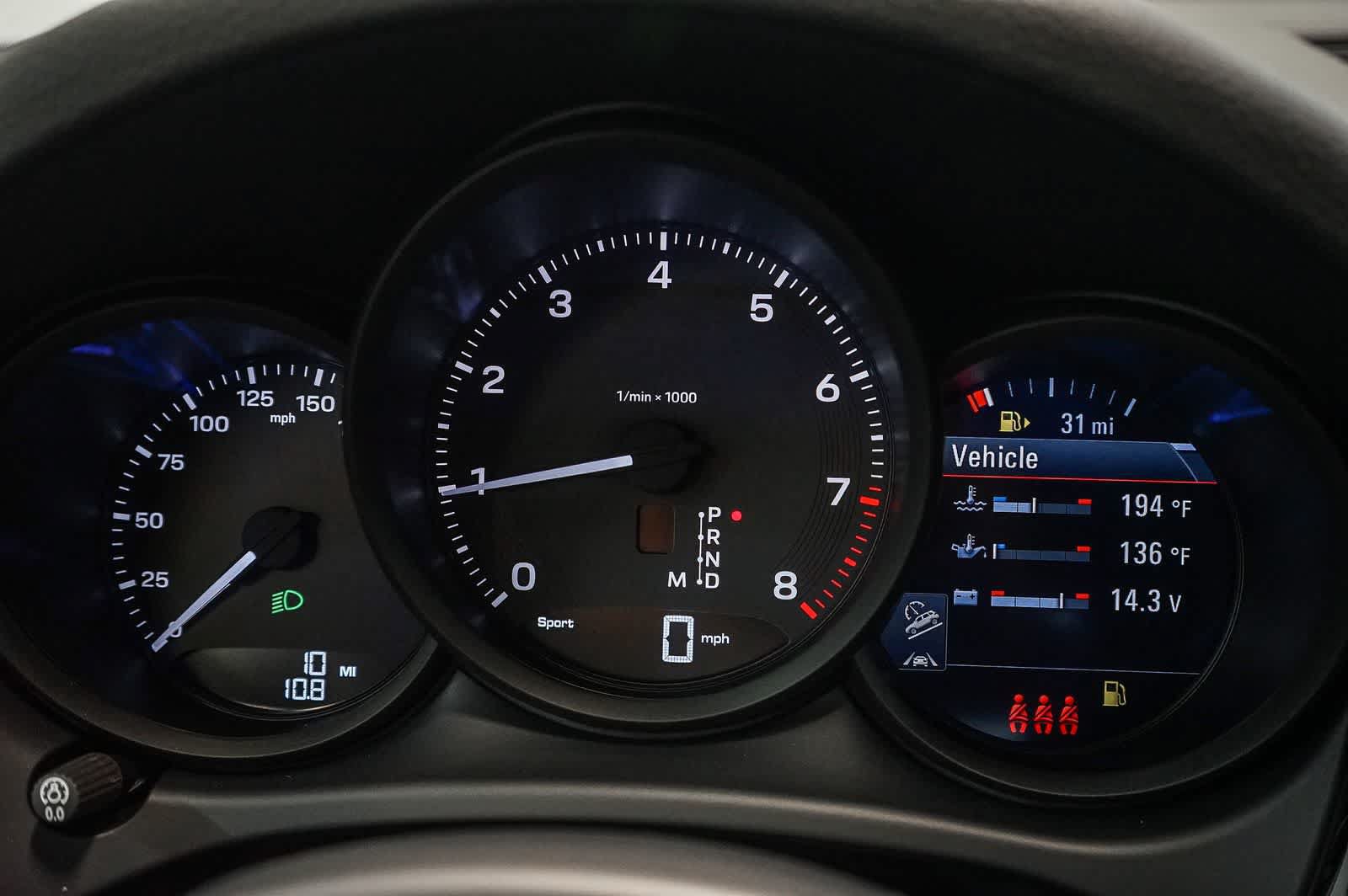 New 2026 Porsche Macan AWD/4WD image 28