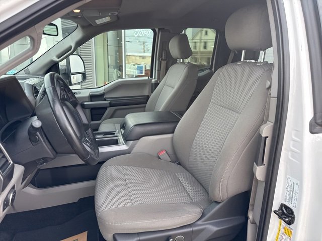 Used 2017 Ford F150 XLT w/ Equipment Group 302A Luxury image 17