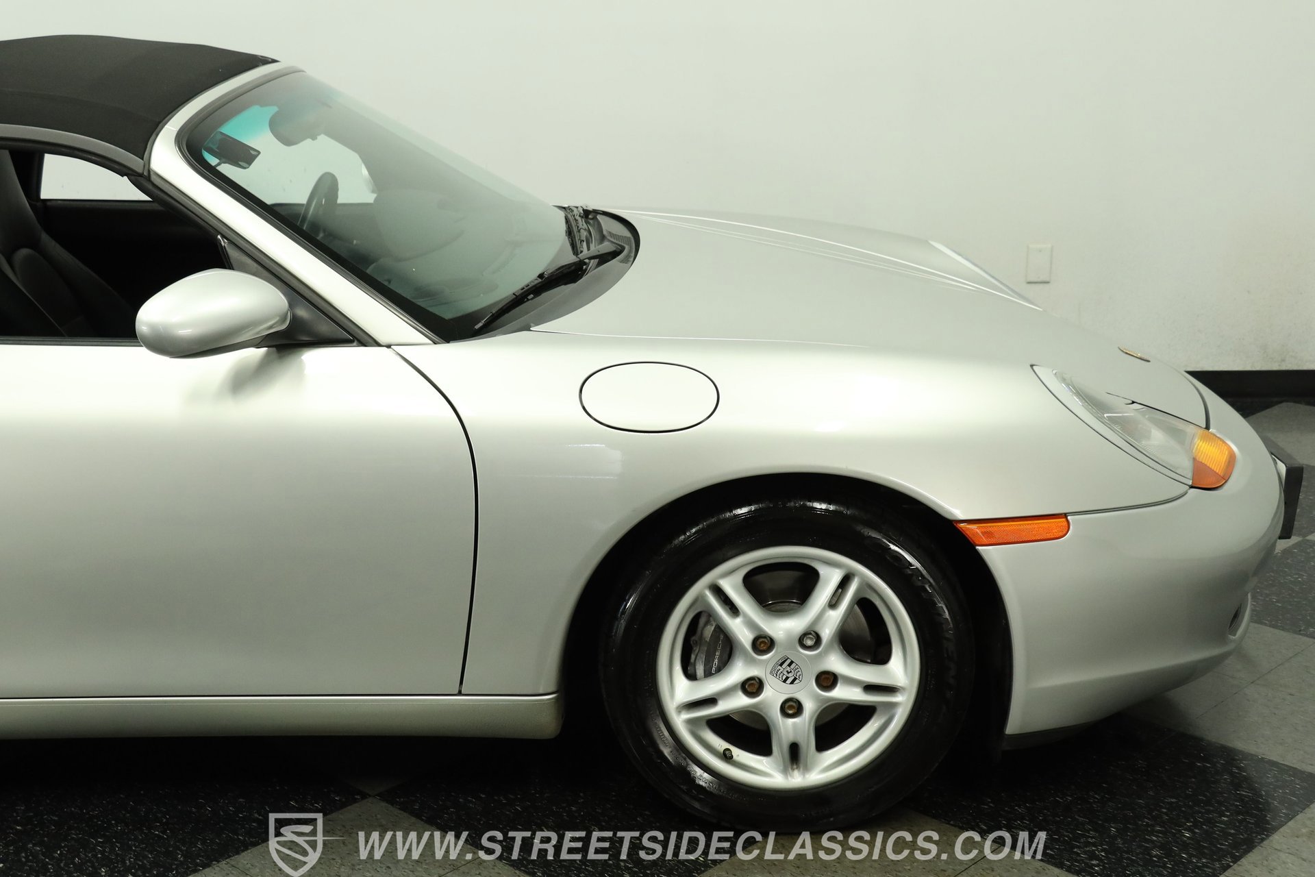 Used 1998 Porsche Boxster RWD image 27