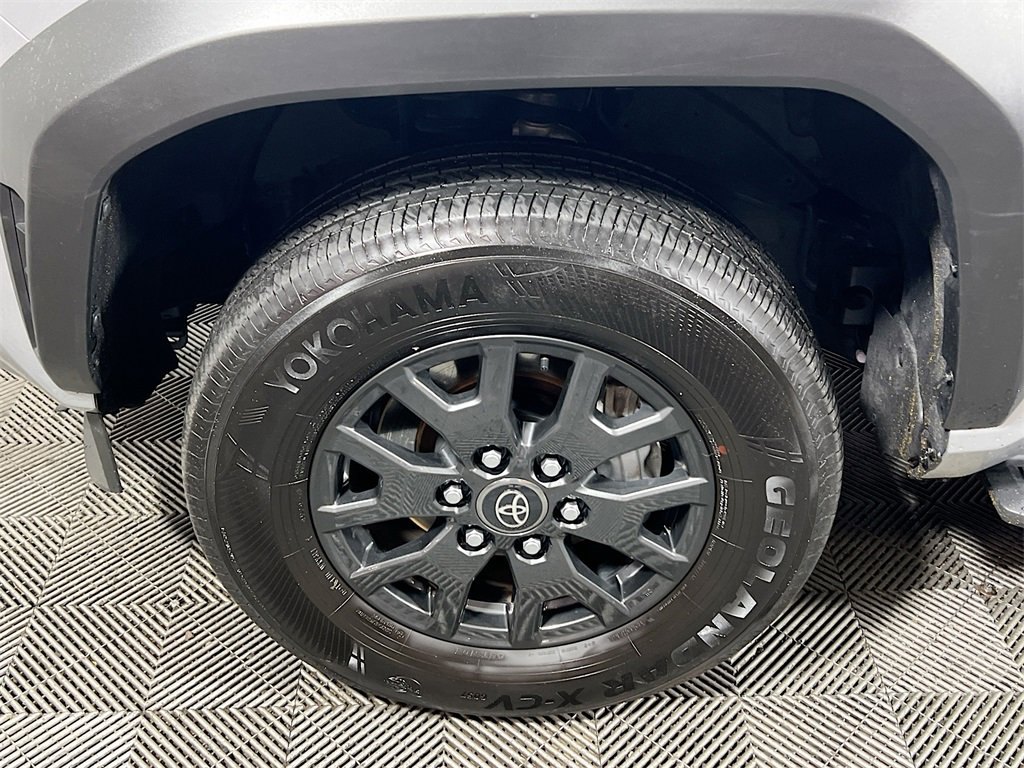 Certified 2025 Toyota 4Runner SR5 image 26