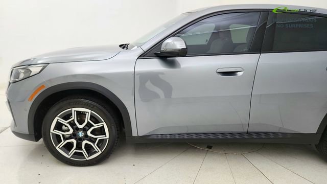 Used 2025 BMW X2 xDrive28i AWD/4WD image 10