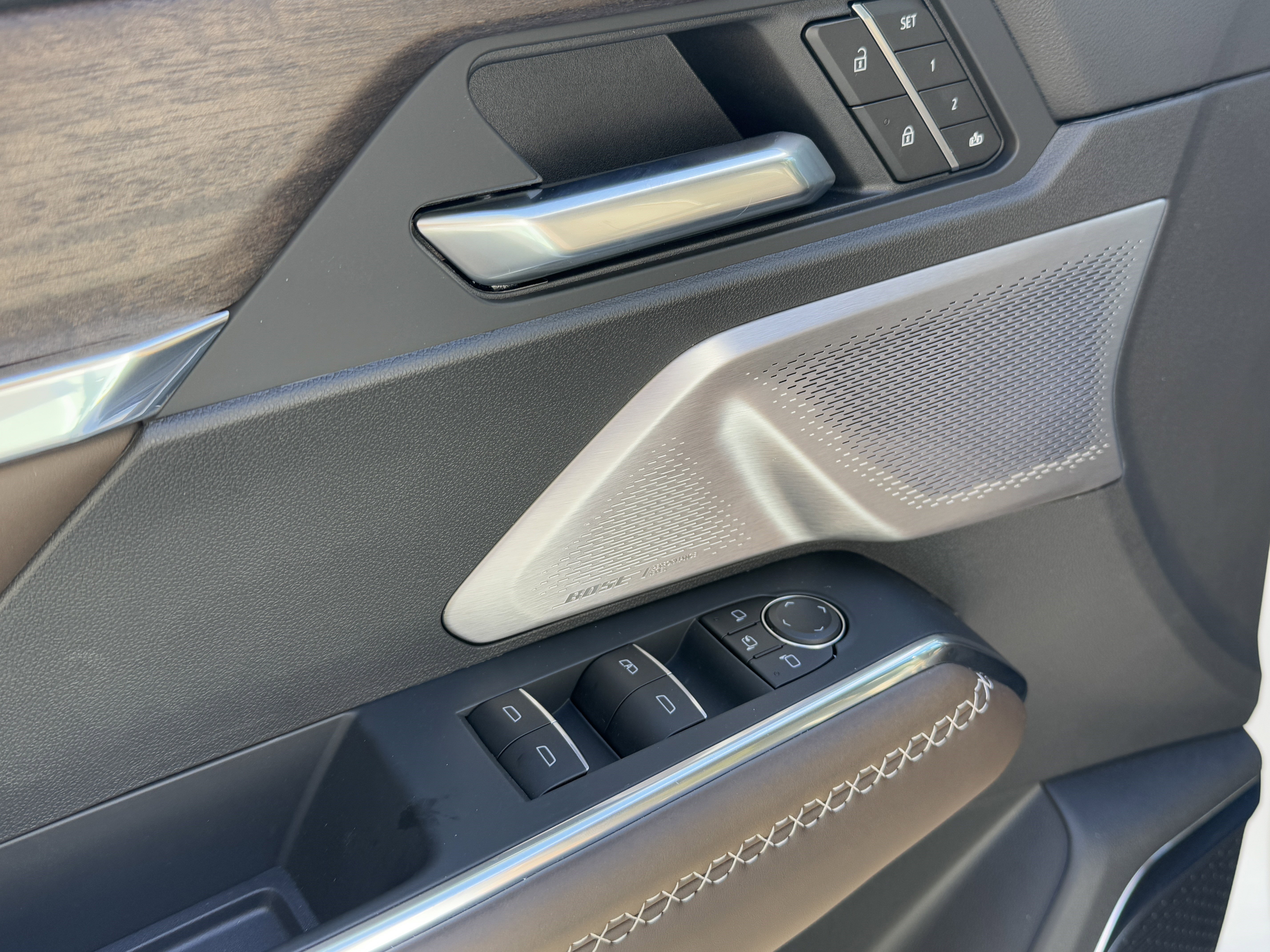 New 2026 GMC Acadia Denali Ultimate image 13