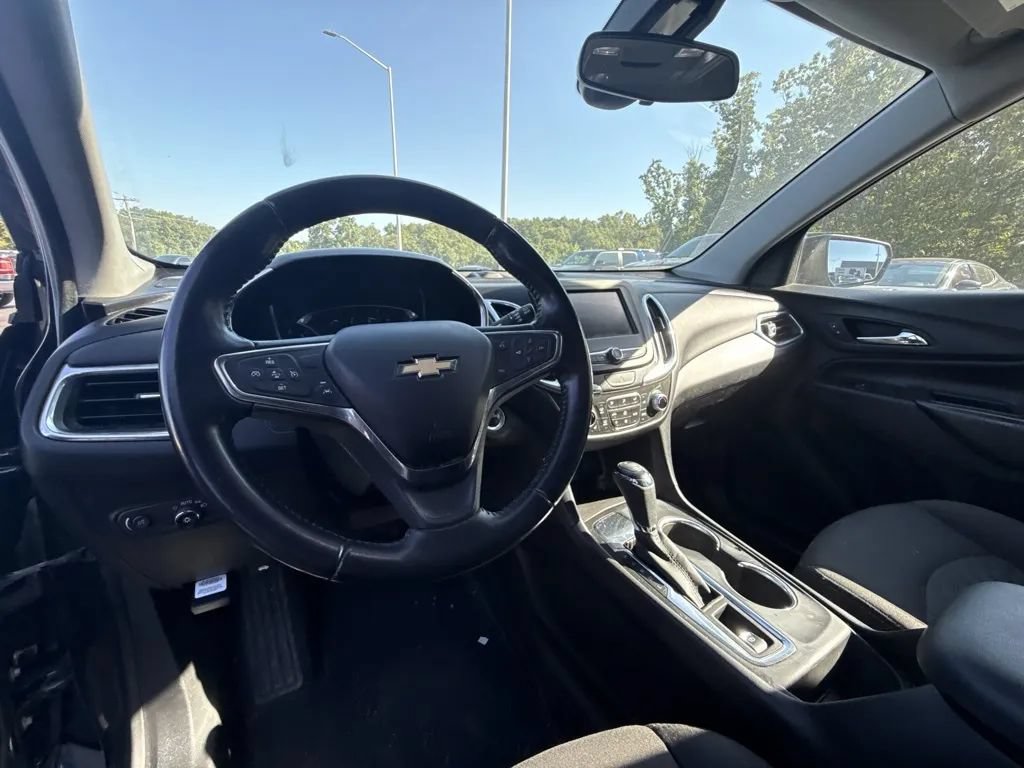 Used 2020 Chevrolet Equinox LT FWD image 7