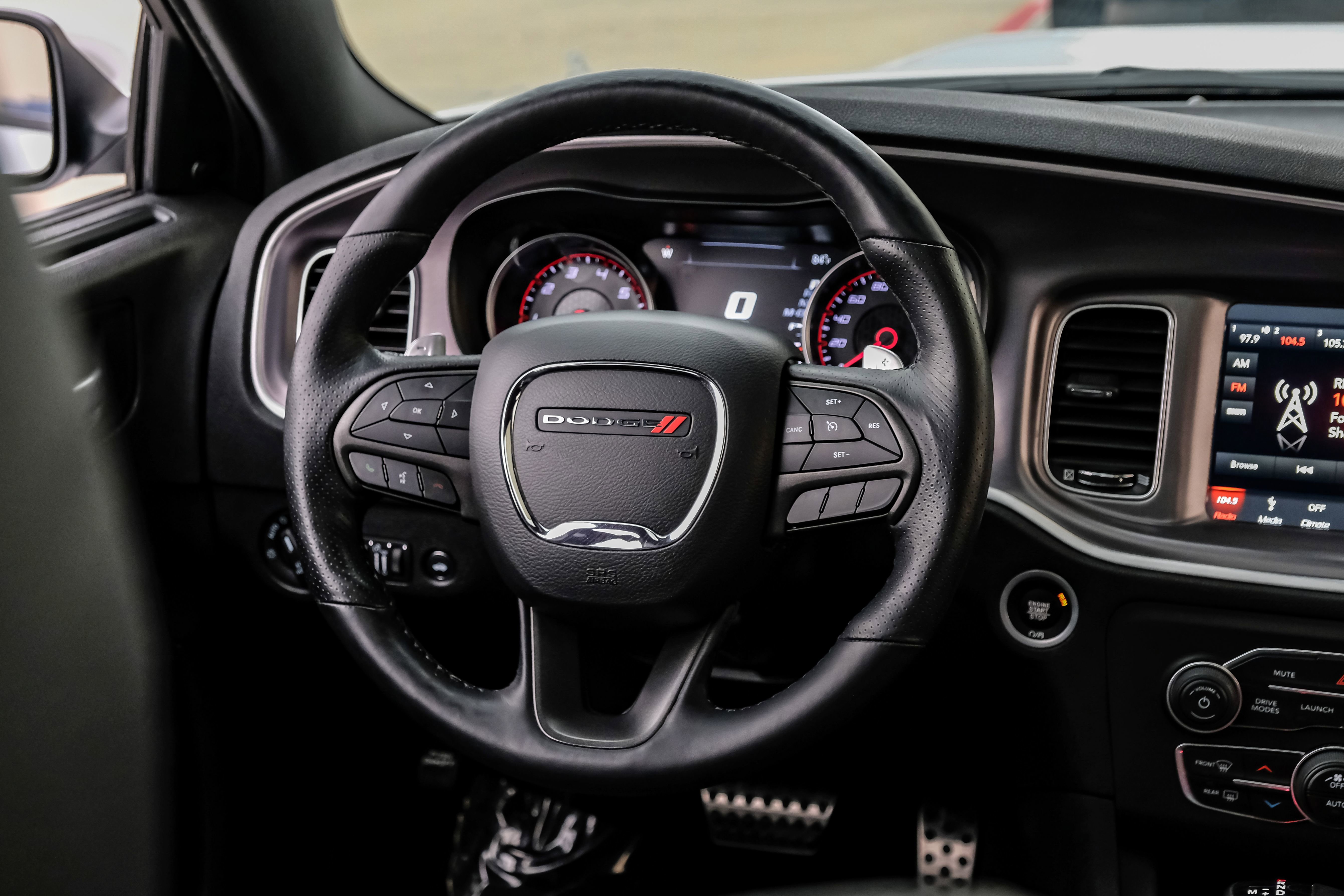 Used 2019 Dodge Charger Scat Pack w/ Navigation & Travel Group RWD image 16
