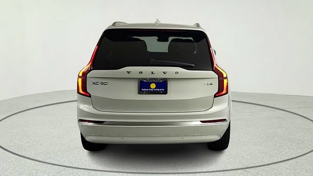 New 2026 Volvo XC90 T8 Plus w/ Protection Package AWD/4WD image 6