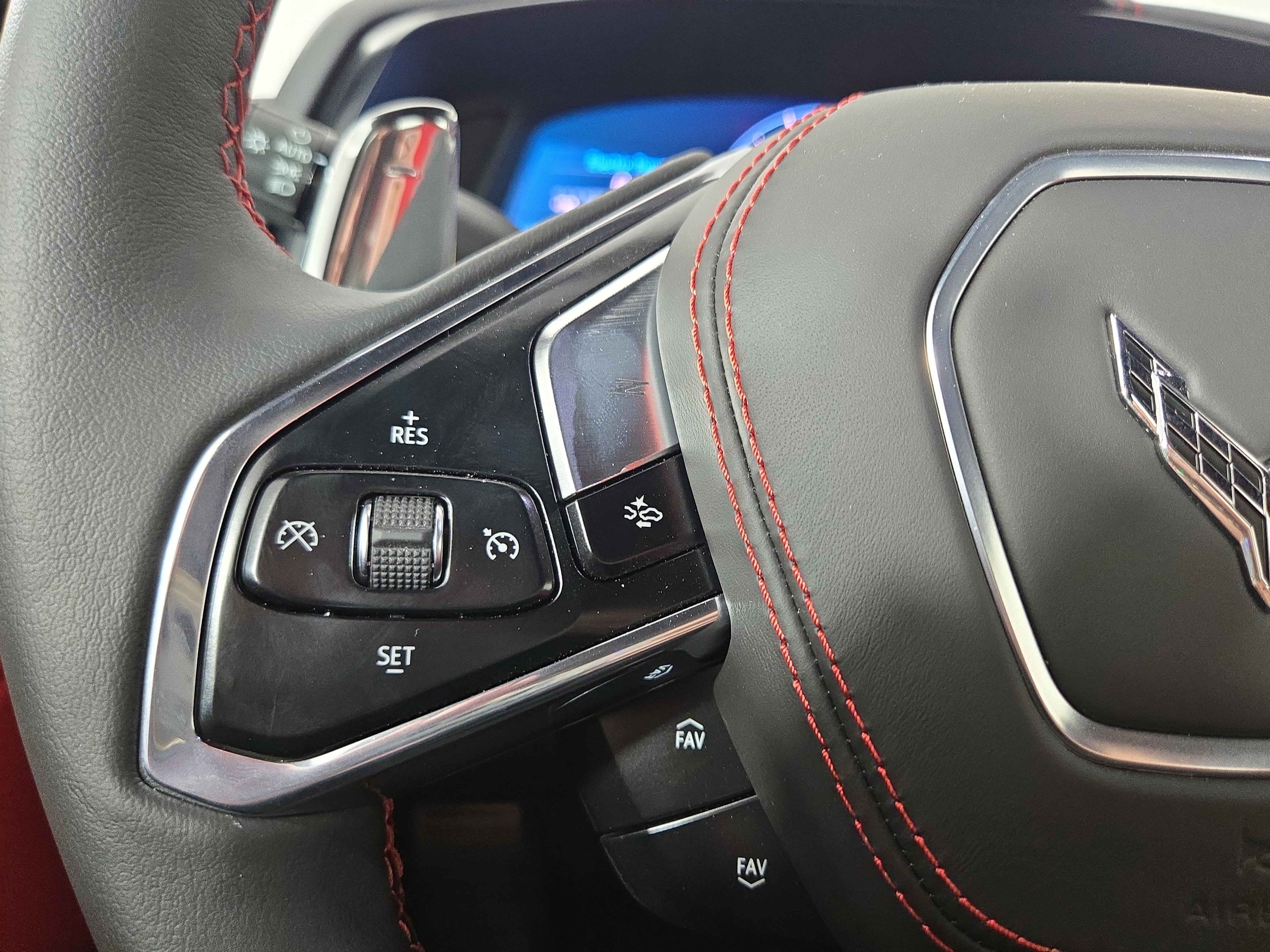 New 2025 Chevrolet Corvette E-Ray w/ Battery Protection Package image 14