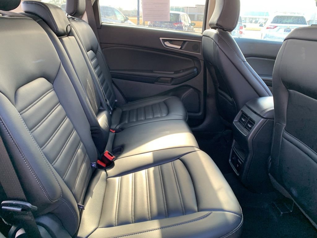 Used 2024 Ford Edge SEL w/ Convenience Package AWD/4WD image 12