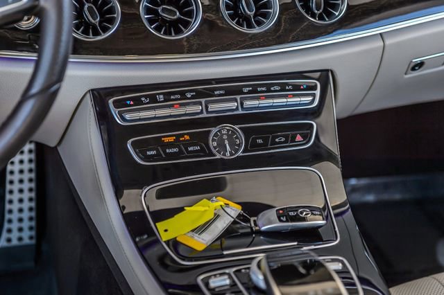 Used 2018 Mercedes-Benz E 400 Cabriolet image 30