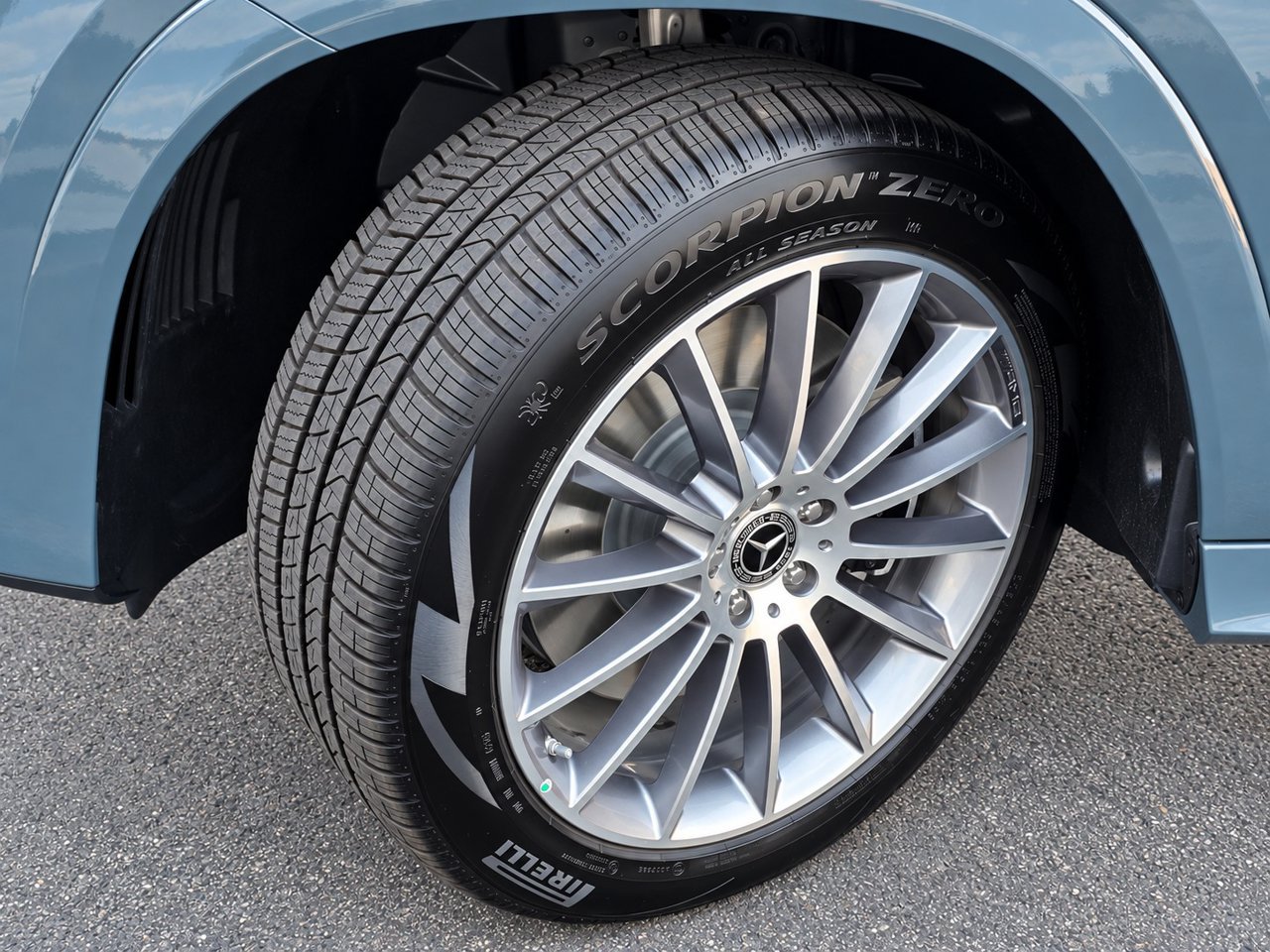 New 2027 Mercedes-Benz GLE 450 4MATIC image 12
