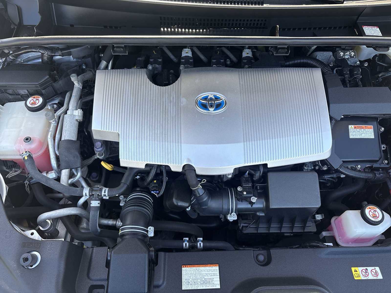 Used 2020 Toyota Prius Prime LE image 16