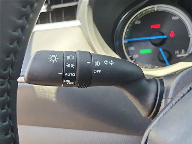 Certified 2023 Toyota Venza XLE AWD/4WD image 16