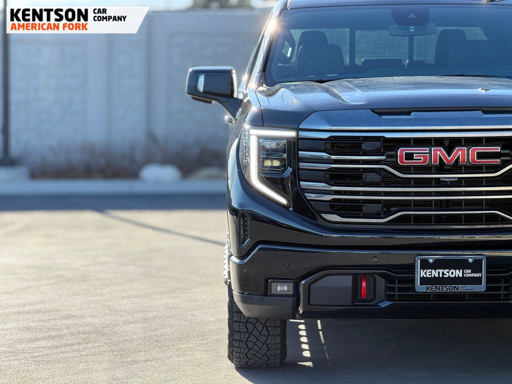 Used 2024 GMC Sierra 1500 AT4 w/ AT4 Premium Package AWD/4WD image 14