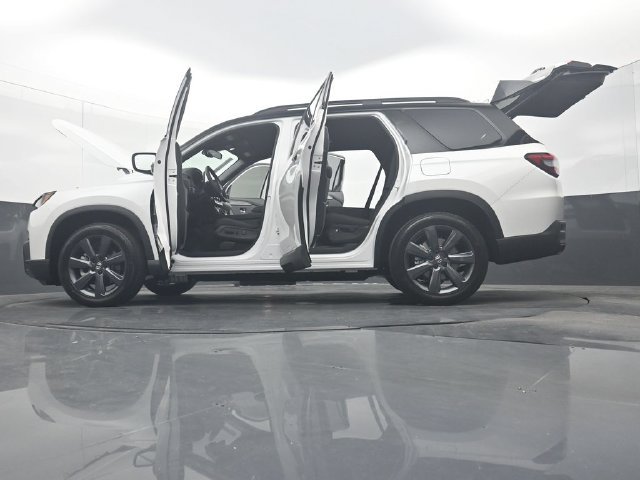 New 2026 Honda Pilot Sport image 53