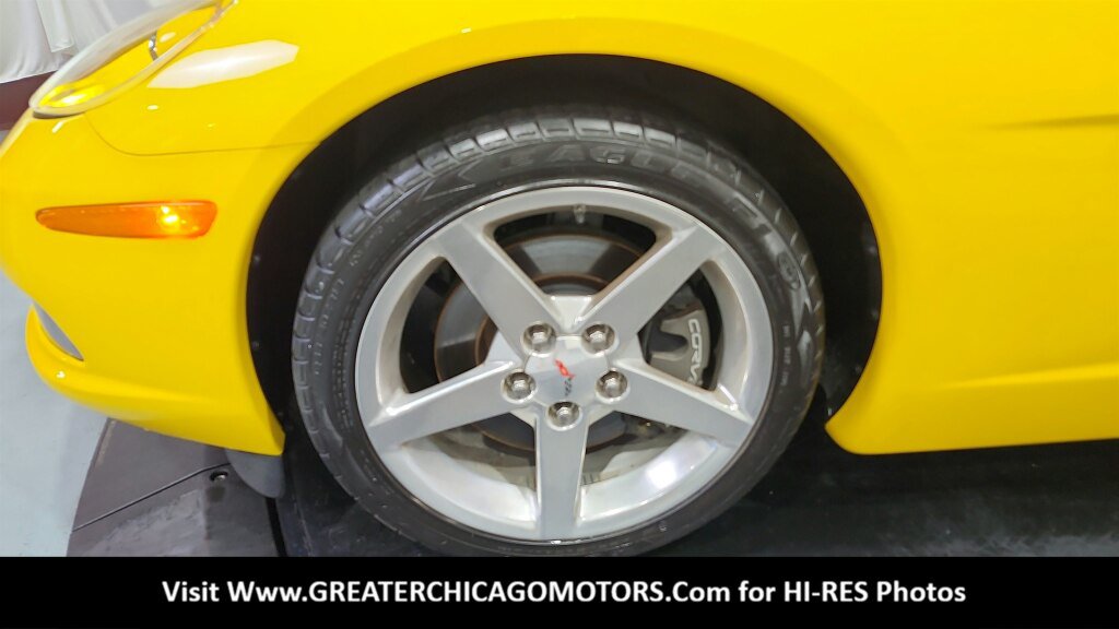 Used 2006 Chevrolet Corvette Coupe w/ Preferred Equipment Group RWD image 25