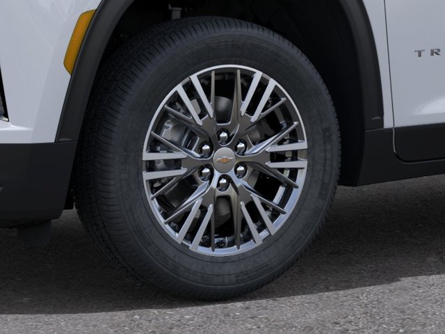New 2027 Chevrolet Traverse LT w/ Driver Confidence Package FWD image 9