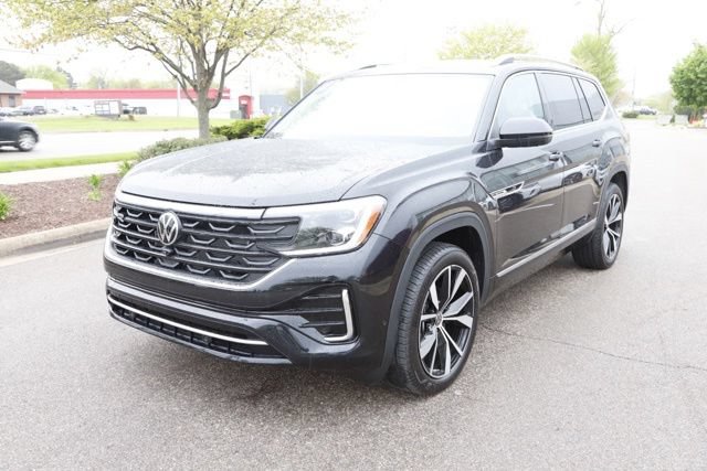 Used 2026 Volkswagen Atlas SEL Premium R-Line AWD/4WD image 12