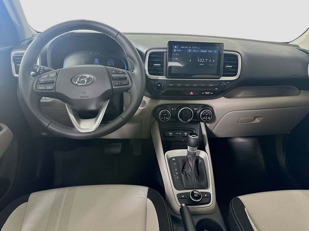 New 2026 Hyundai Venue SEL image 17