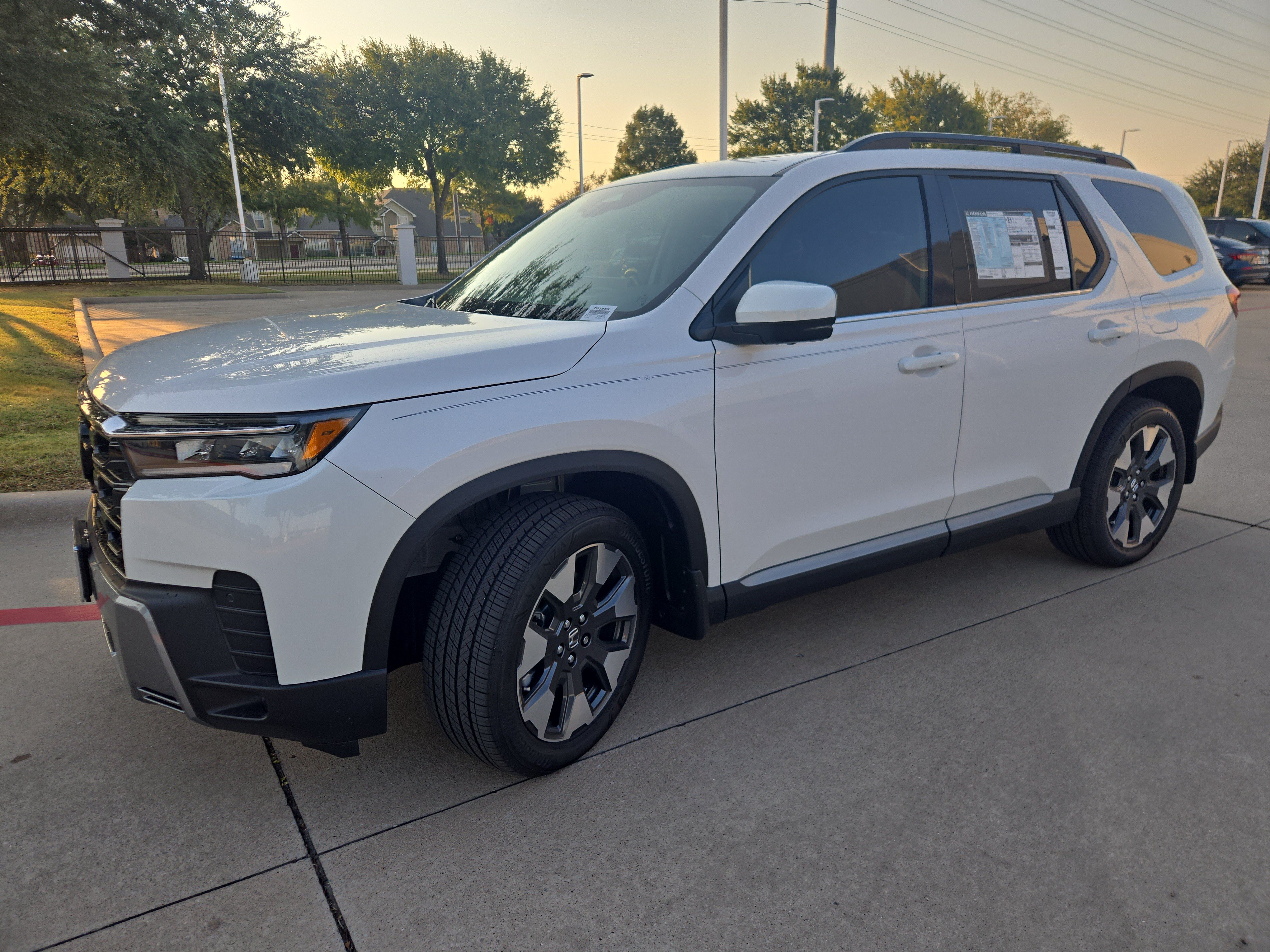 New 2026 Honda Pilot Elite image 5
