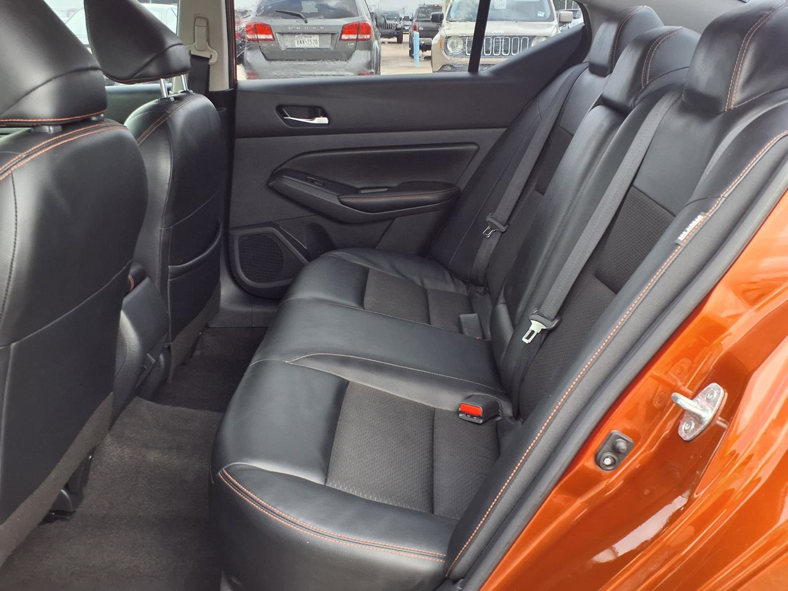 Used 2022 Nissan Altima 2.5 SR FWD image 18