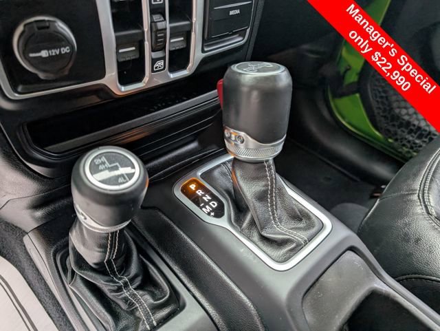 Used 2018 Jeep Wrangler Unlimited Sahara w/ Dual Top Group image 21