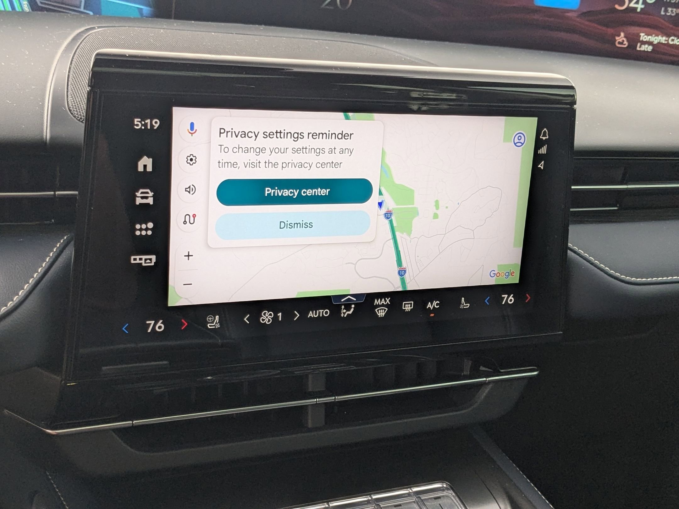 Used 2025 Lincoln Nautilus Reserve image 17