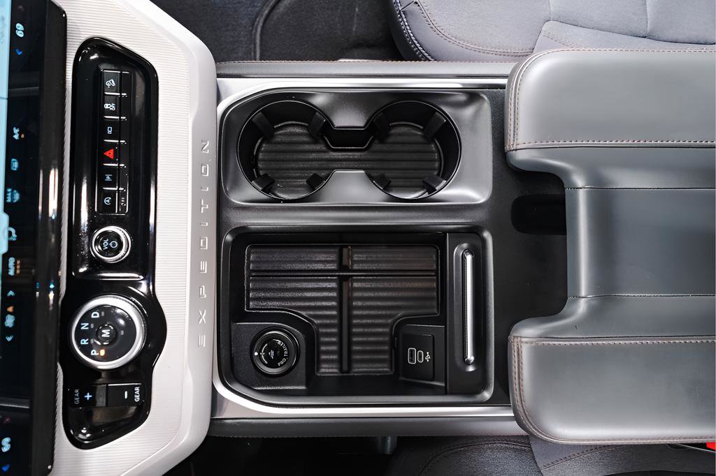 Used 2025 Ford Expedition Max Active AWD/4WD image 20