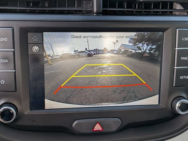 Certified 2025 Kia Soul LX w/ LX Technology Package FWD image 21