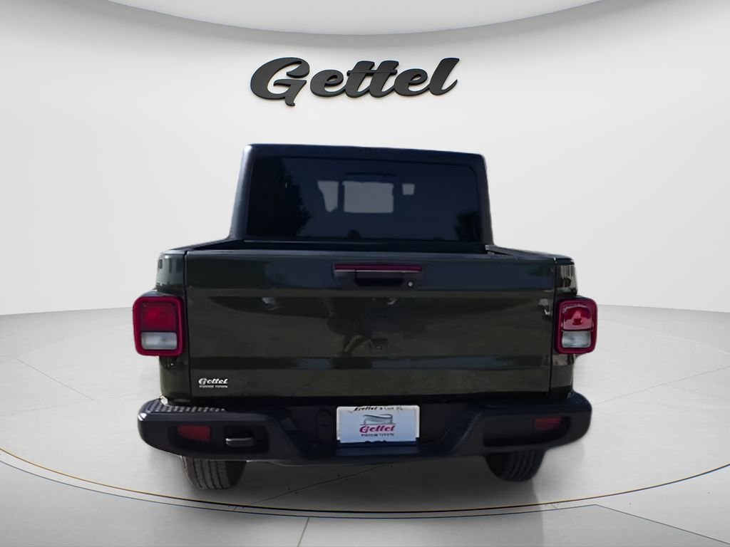 Used 2023 Jeep Gladiator Sport AWD/4WD image 11