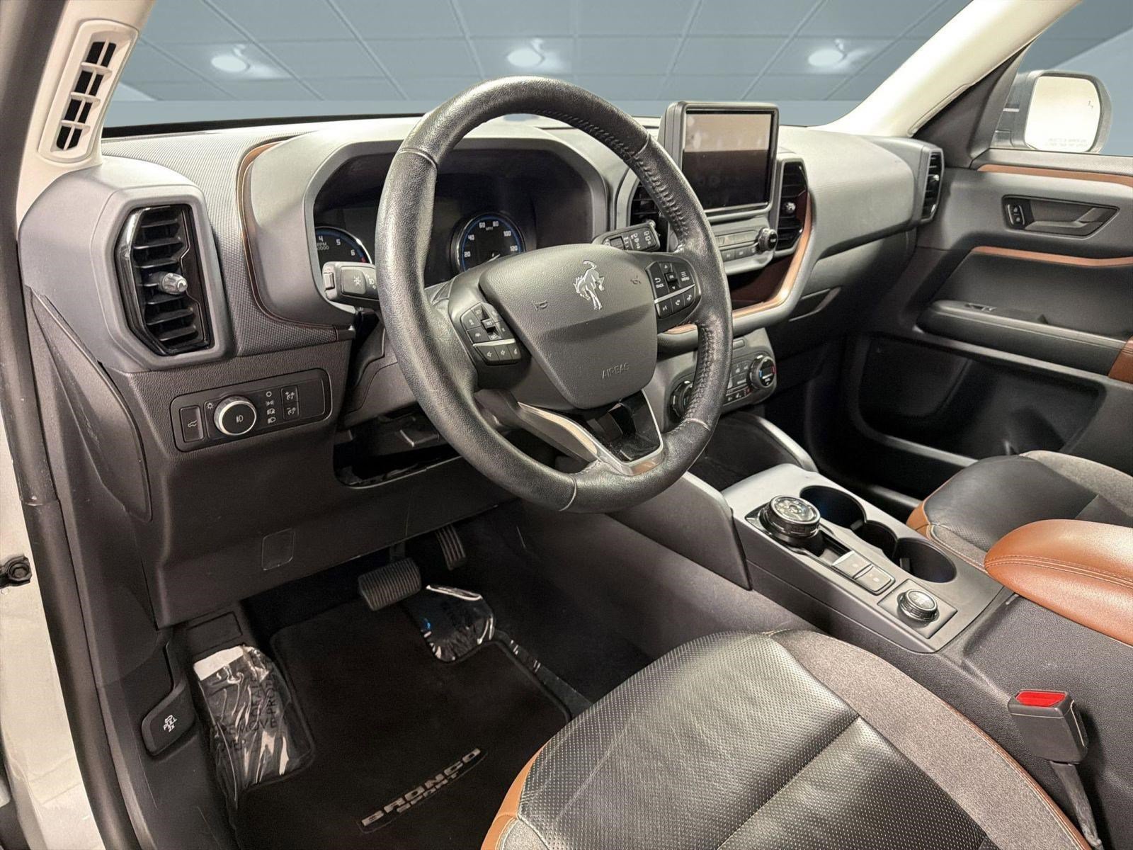 Used 2021 Ford Bronco Sport Outer Banks image 4