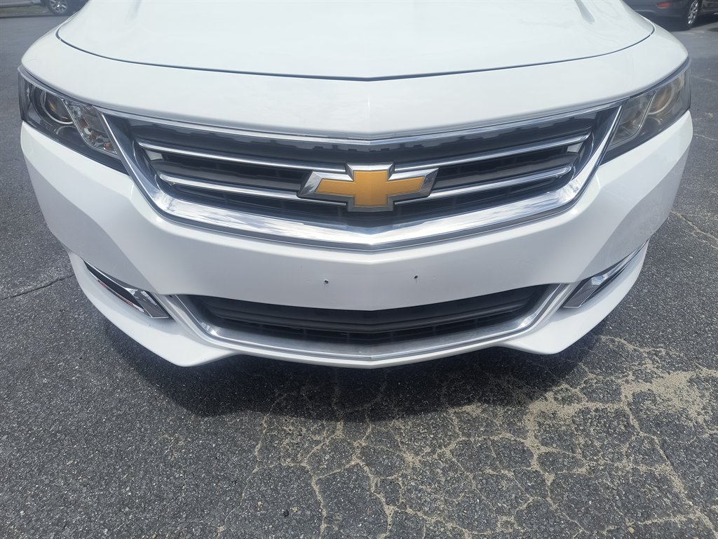 Used 2016 Chevrolet Impala LT FWD image 7