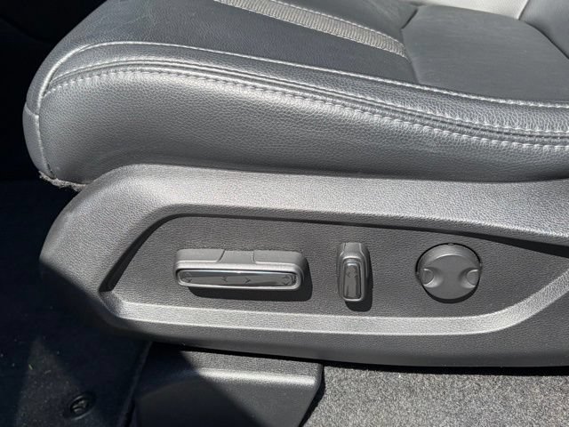 Certified 2025 Honda Pilot EX-L image 17