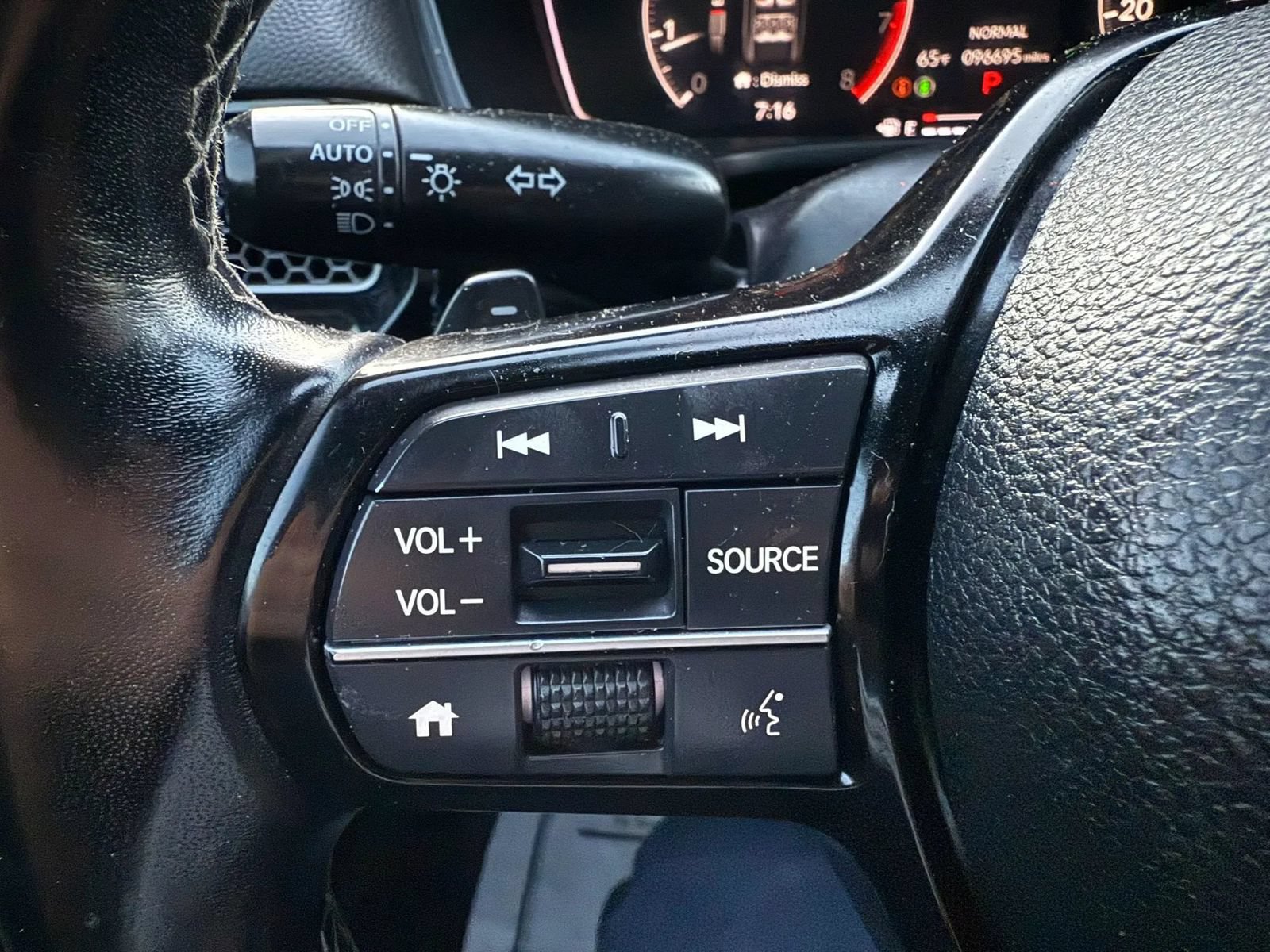 Used 2024 Honda Civic Sport image 22